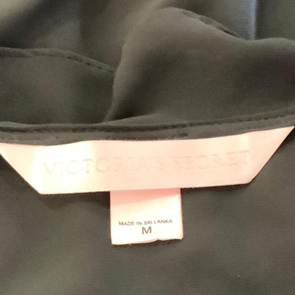 VICTORIA’S SECRET BLACK RUFFLE TOP SIZE M - Picture 8 of 9